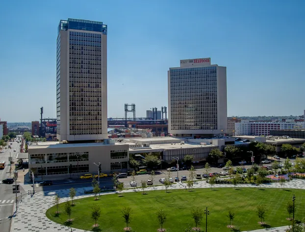Hilton St. Louis at the Ballpark hotel detail image 1