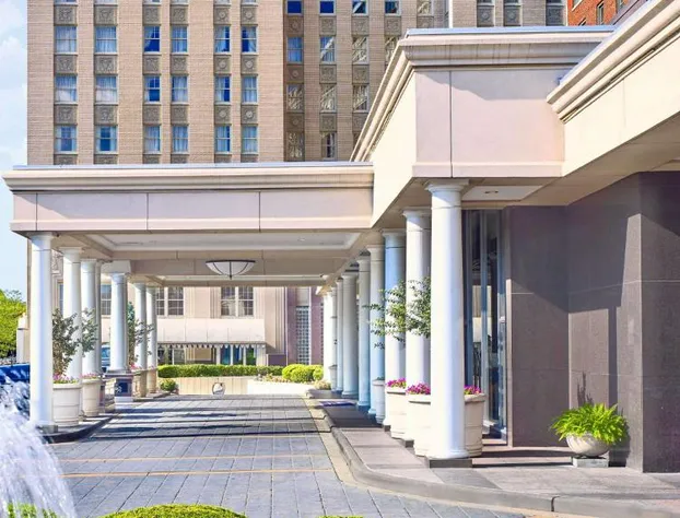 The Royal Sonesta Chase Park Plaza St. Louis hotel detail image 1