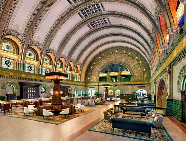 St. Louis Union Station Hotel, Curio Collection by Hilton hotel detail image 1