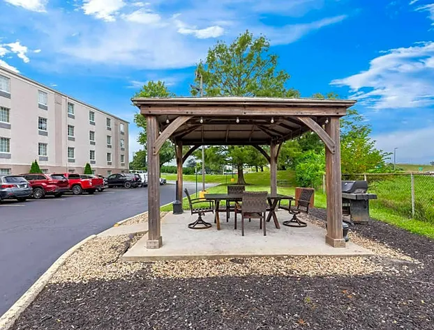 Comfort Inn St. Louis - Westport Event Center hotel detail image 2