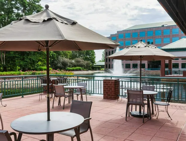 Elimwood Hotel, a Ramada by Wyndham hotel detail image 1