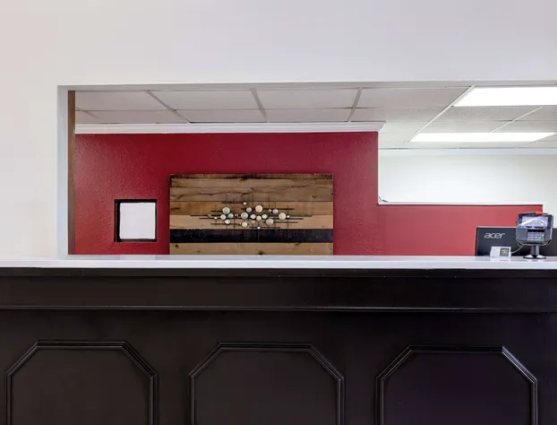 Red Lion Inn & Suites Pontoon Beach hotel detail image 1