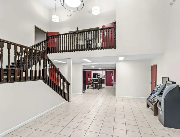 Red Lion Inn & Suites Pontoon Beach hotel detail image 3