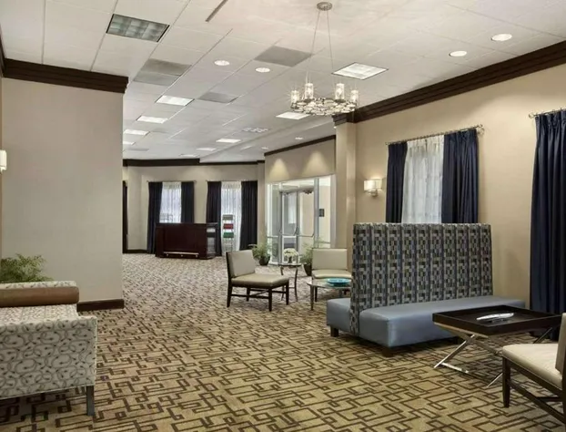 Embassy Suites by Hilton St. Louis Airport hotel detail image 1