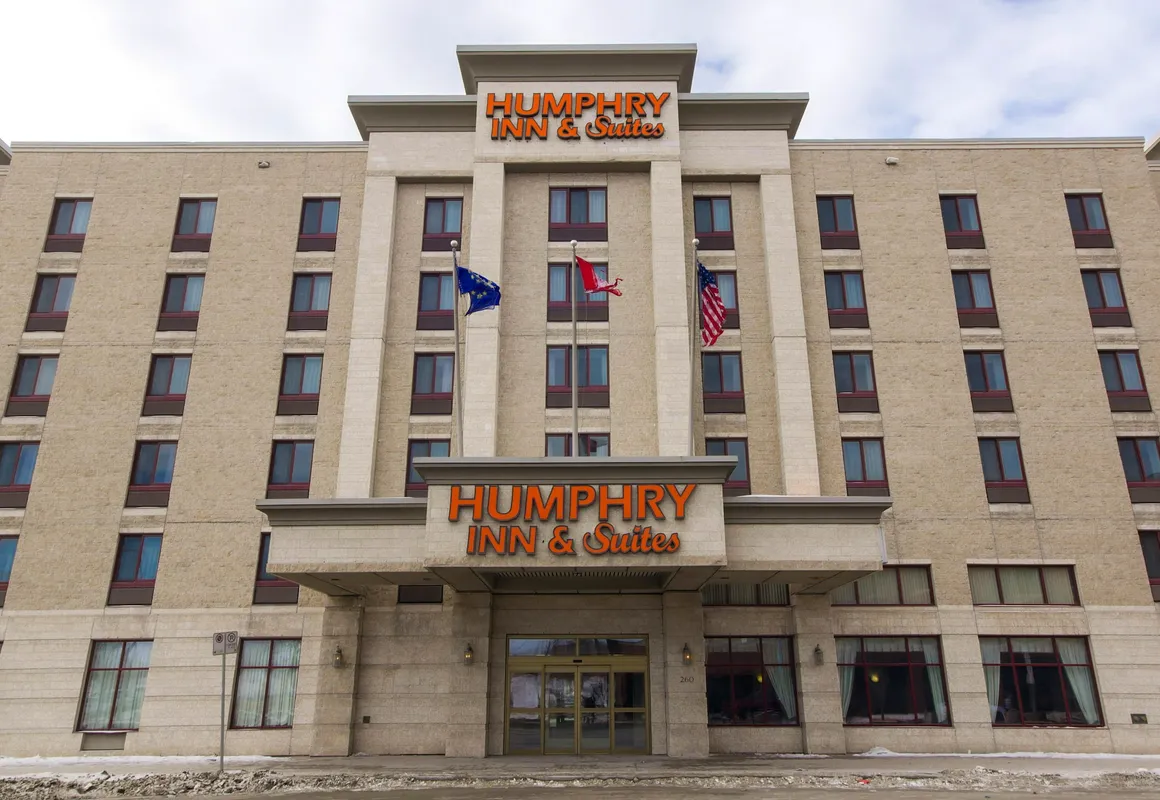 Humphry Inn & Suites hotel hero