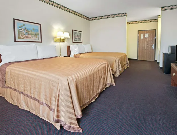 Travelodge by Wyndham St. Louis hotel detail image 3