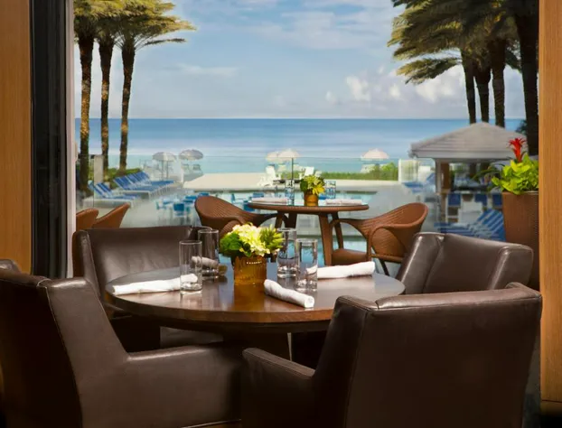 Edgewater Beach Hotel hotel detail image 4