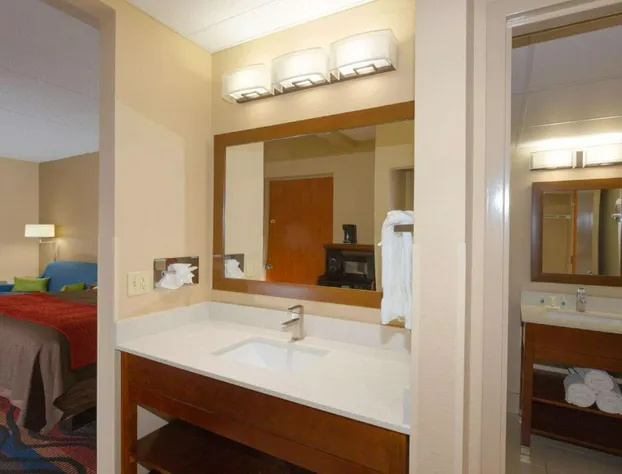 Baymont by Wyndham Bonita Springs Naples North hotel detail image 4