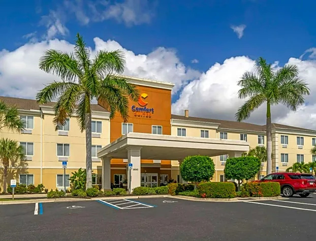 Comfort Suites Sarasota - Siesta Key hotel detail image 1