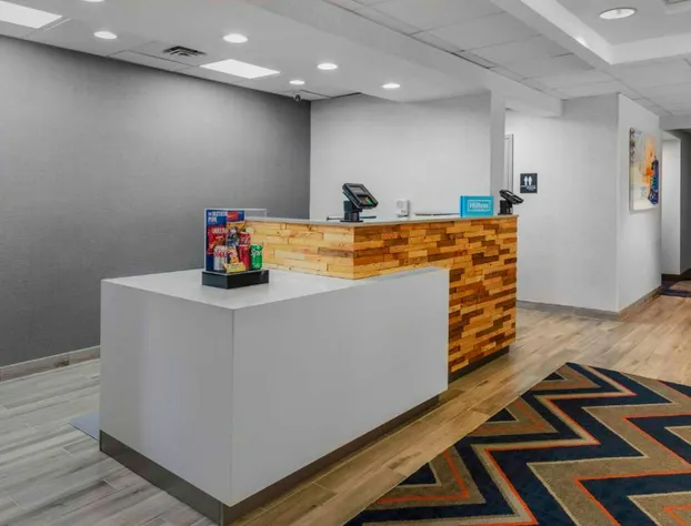 Hampton Inn Sarasota - I-75 Bee Ridge hotel detail image 1