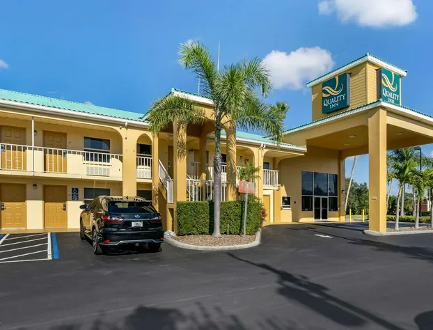 Quality Inn Bradenton North I-75 hotel detail image 1