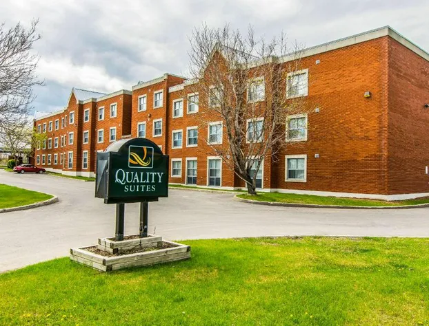 Quality Suites Quebec hotel detail image 1