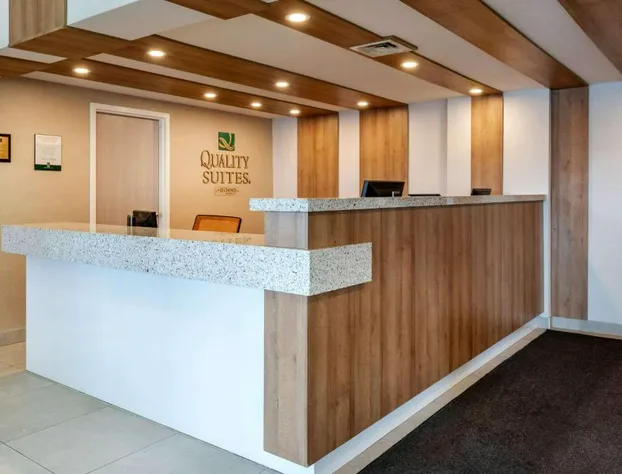 Quality Suites Quebec hotel detail image 2