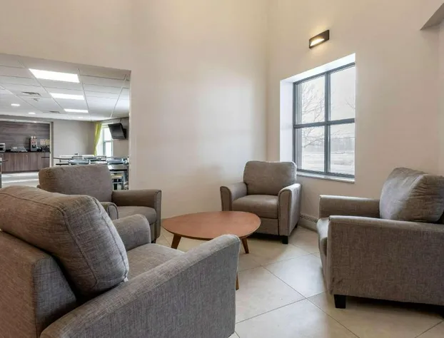 Quality Suites Quebec hotel detail image 3