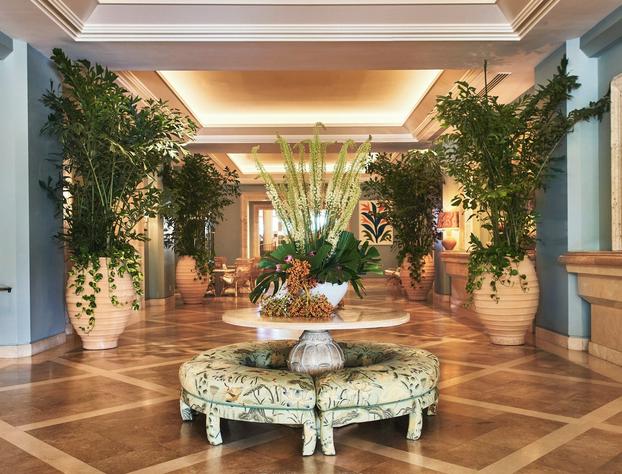 Four Seasons Resort Palm Beach hotel detail image 2