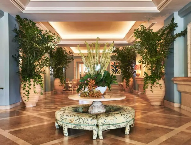 Four Seasons Resort Palm Beach hotel detail image 1