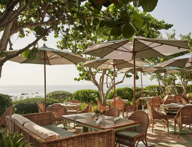Four Seasons Resort Palm Beach hotel detail image 1