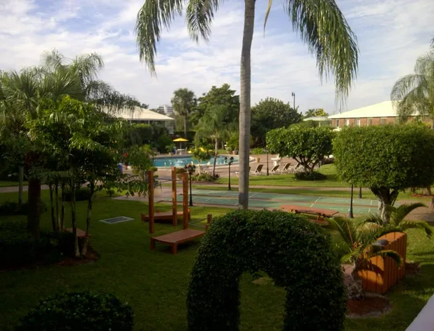 Best Western Palm Beach Lakes hotel detail image 3