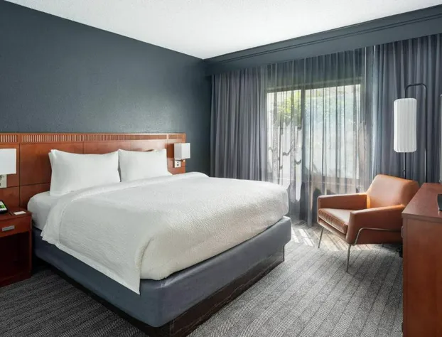 Courtyard by Marriott West Palm Beach hotel detail image 4
