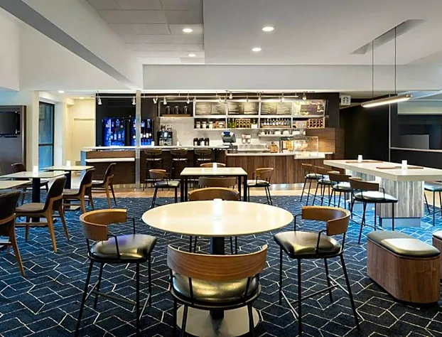 Courtyard by Marriott West Palm Beach hotel detail image 4