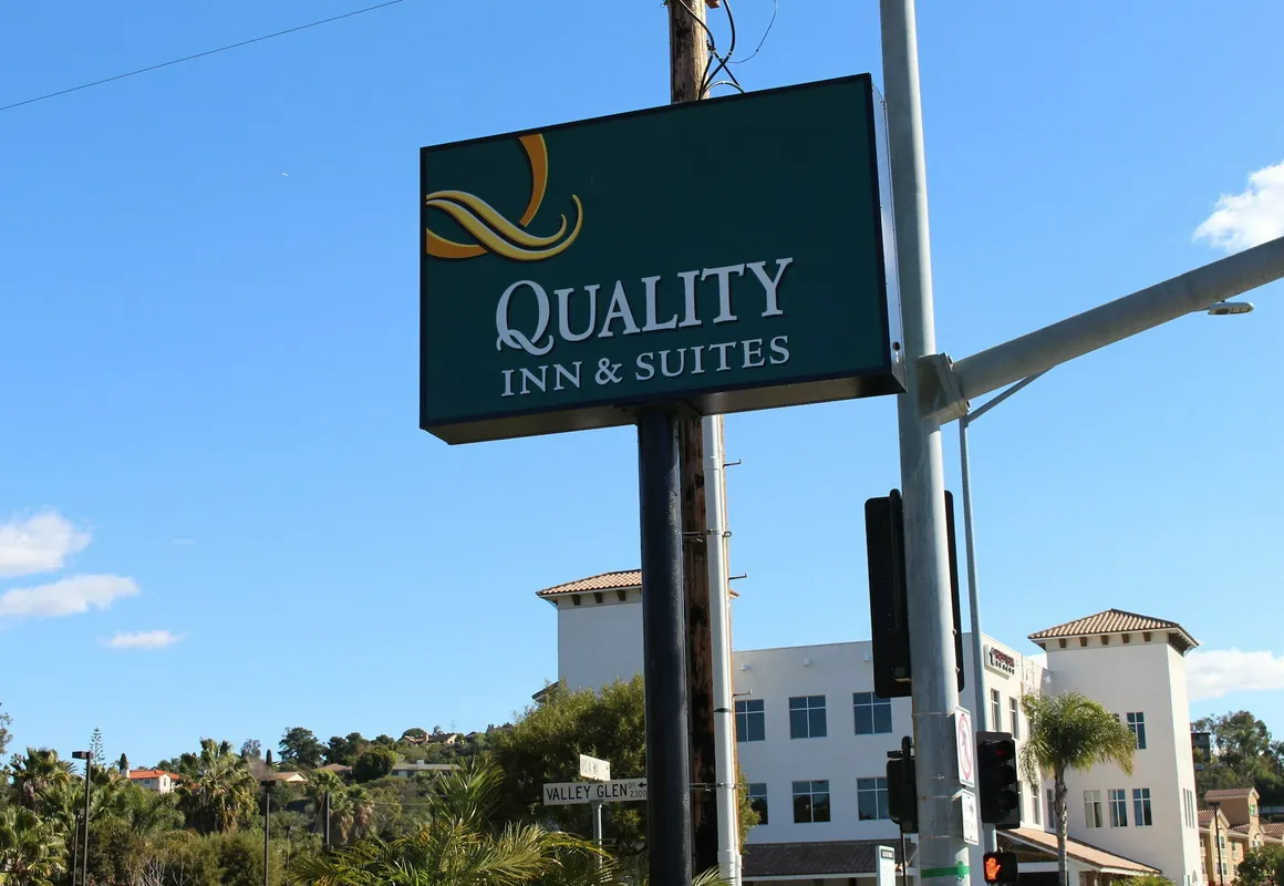 Quality Inn & Suites Oceanside near Camp Pendleton hotel hero