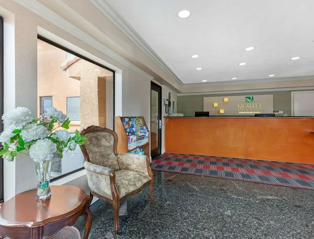 Quality Inn & Suites Oceanside near Camp Pendleton hotel detail image 2