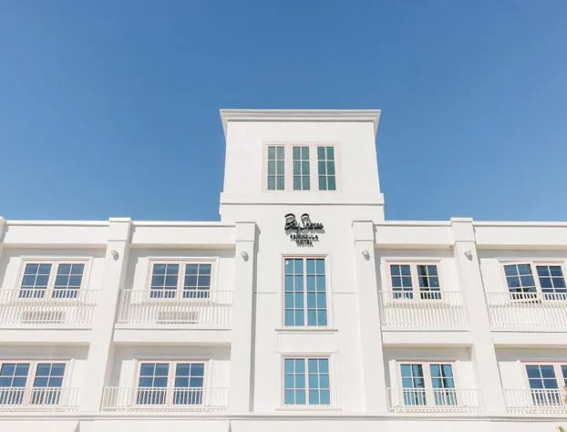 Bay Shores Peninsula Hotel hotel detail image 2