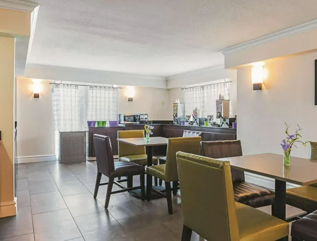 Wingate by Wyndham Galveston Beachfront at the Seawall hotel detail image 4