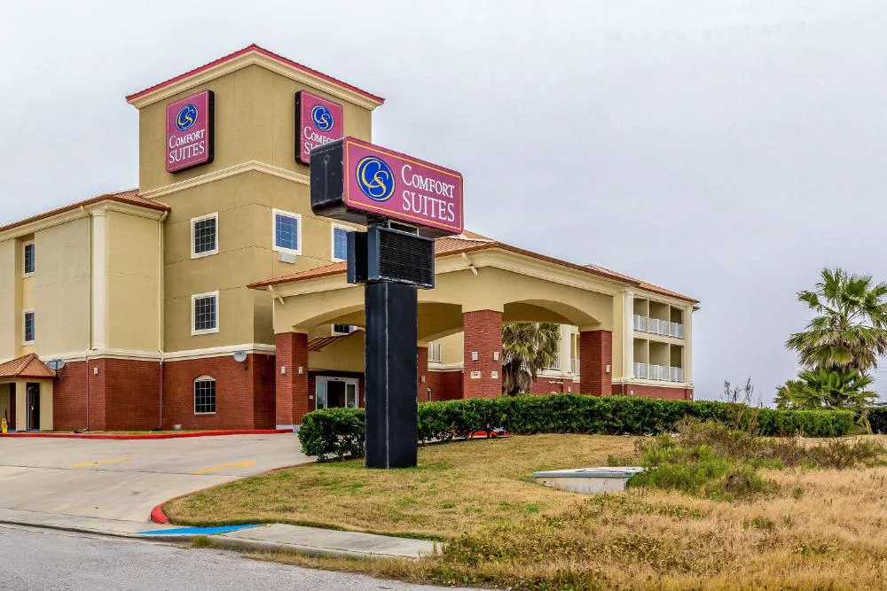 Comfort Suites Galveston hotel hero