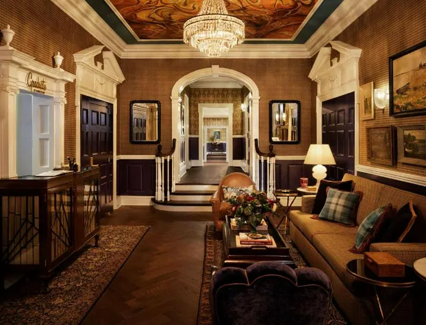 Graduate by Hilton Evanston hotel detail image 4