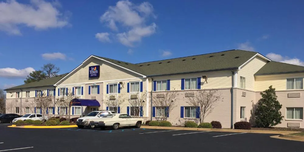 InTown Suites Extended Stay Tuscaloosa AL - University of Alabama hotel hero