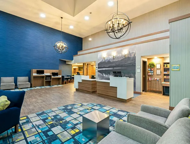 La Quinta Inn & Suites by Wyndham Logan hotel detail image 2