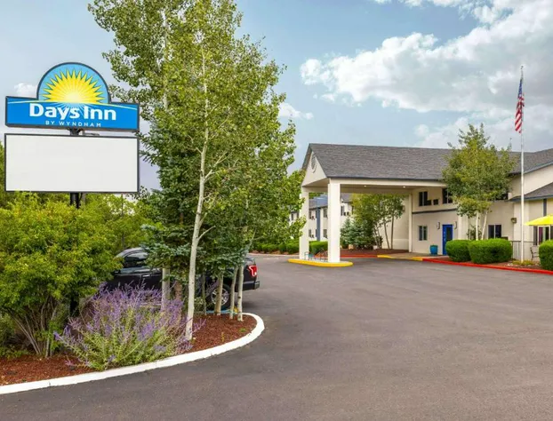 Days Inn by Wyndham Williams hotel detail image 1