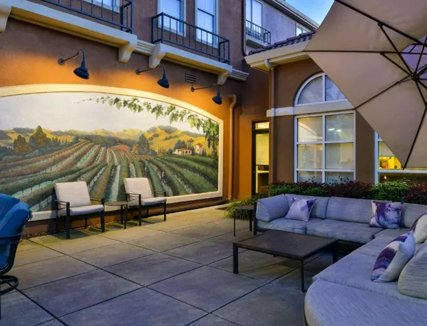 Hilton Garden Inn Napa hotel detail image 3