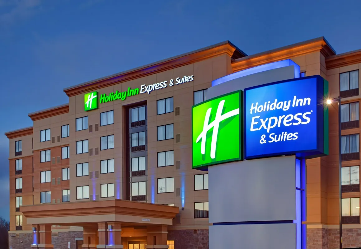 Holiday Inn Express & Suites Ottawa West - Nepean by IHG hotel hero