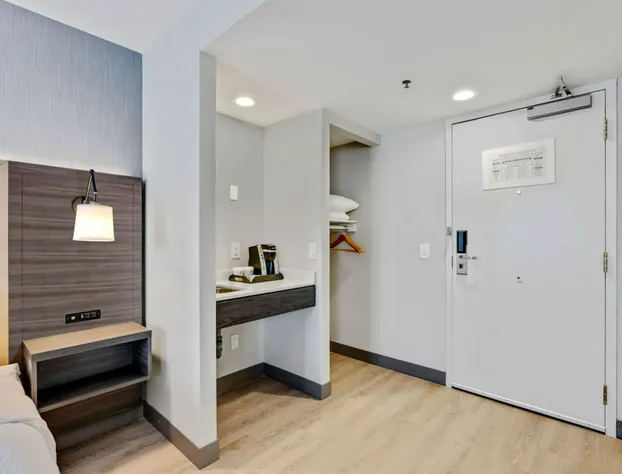 Holiday Inn Hotel & Suites Ottawa Kanata by IHG hotel detail image 2