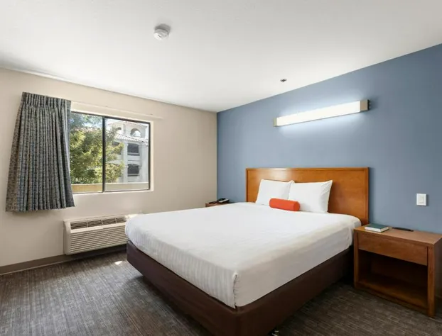 Good Nite Inn Fremont hotel detail image 2