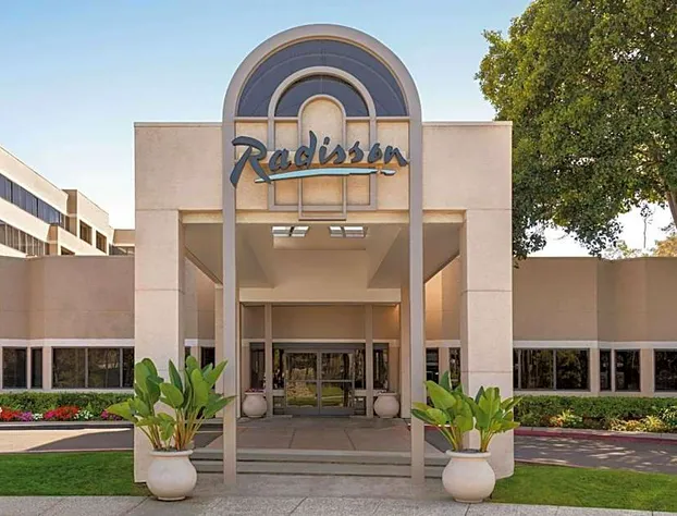 Radisson Hotel Sunnyvale – Silicon Valley hotel detail image 1