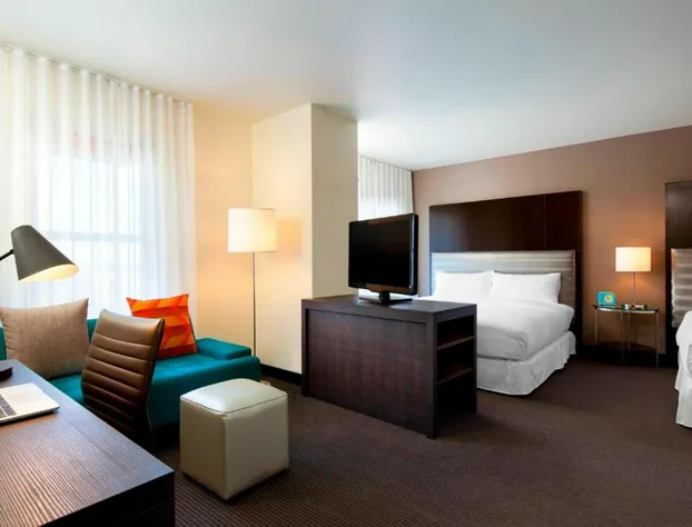 Aloft Silicon Valley hotel detail image 3