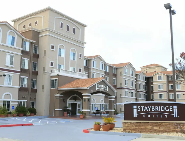 Staybridge Suites Silicon Valley by IHG hotel detail image 1