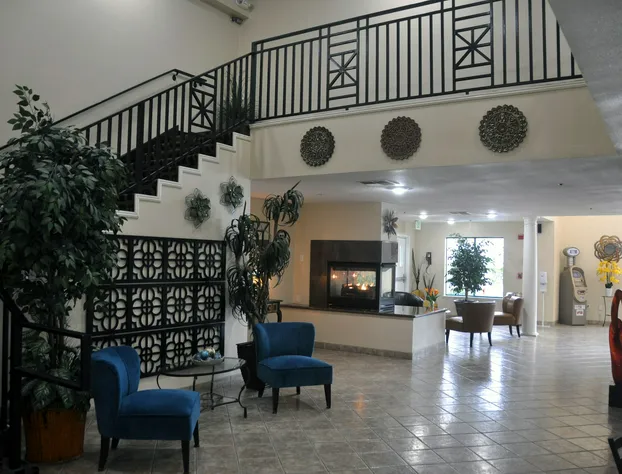 Pavilion Inn hotel detail image 1