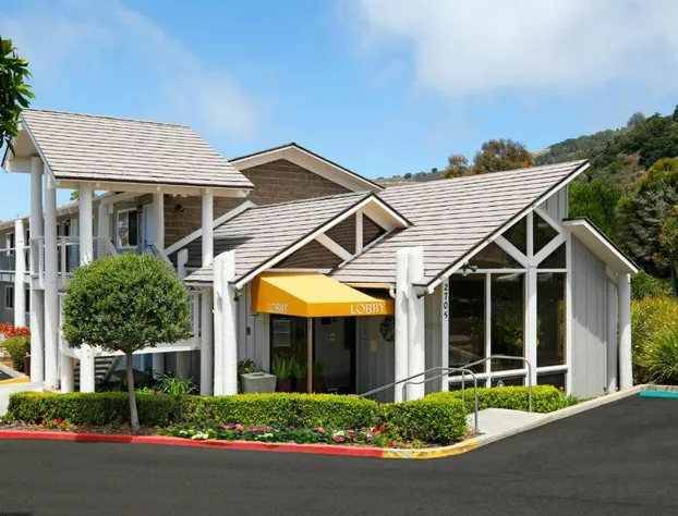 Spyglass Inn hotel detail image 2