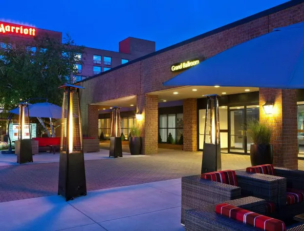 Boston Marriott Burlington hotel detail image 3