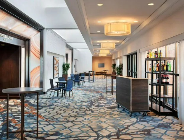 Boston Marriott Burlington hotel detail image 2