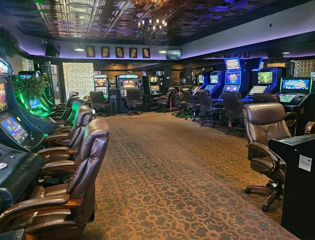 Broadway Inn Conference Center hotel detail image 2