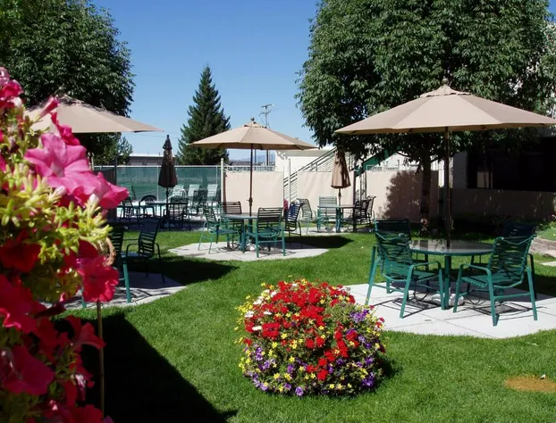 Broadway Inn Conference Center hotel detail image 3