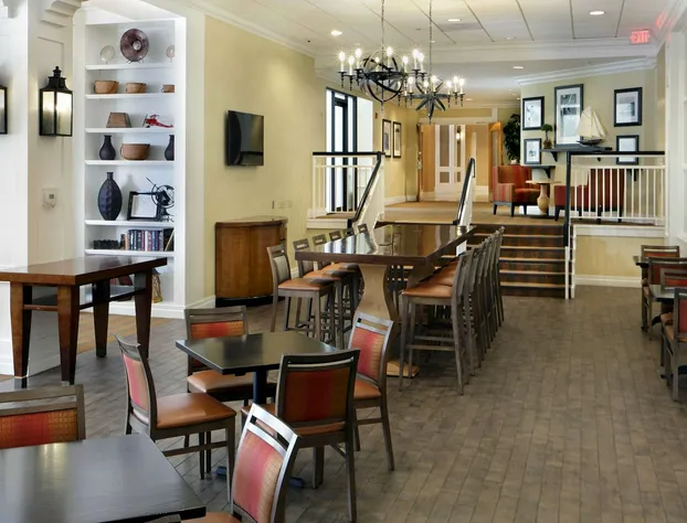 Hampton Inn Boston Natick hotel detail image 4