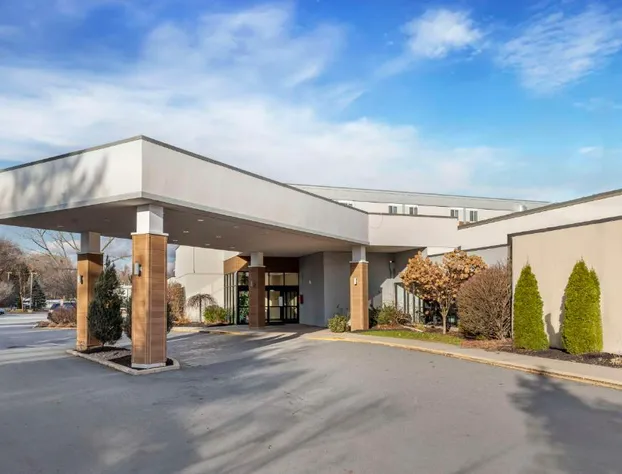 Best Western Plus New Englander hotel detail image 3