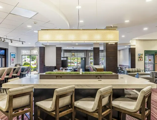 Courtyard by Marriott Boston Waltham hotel detail image 4