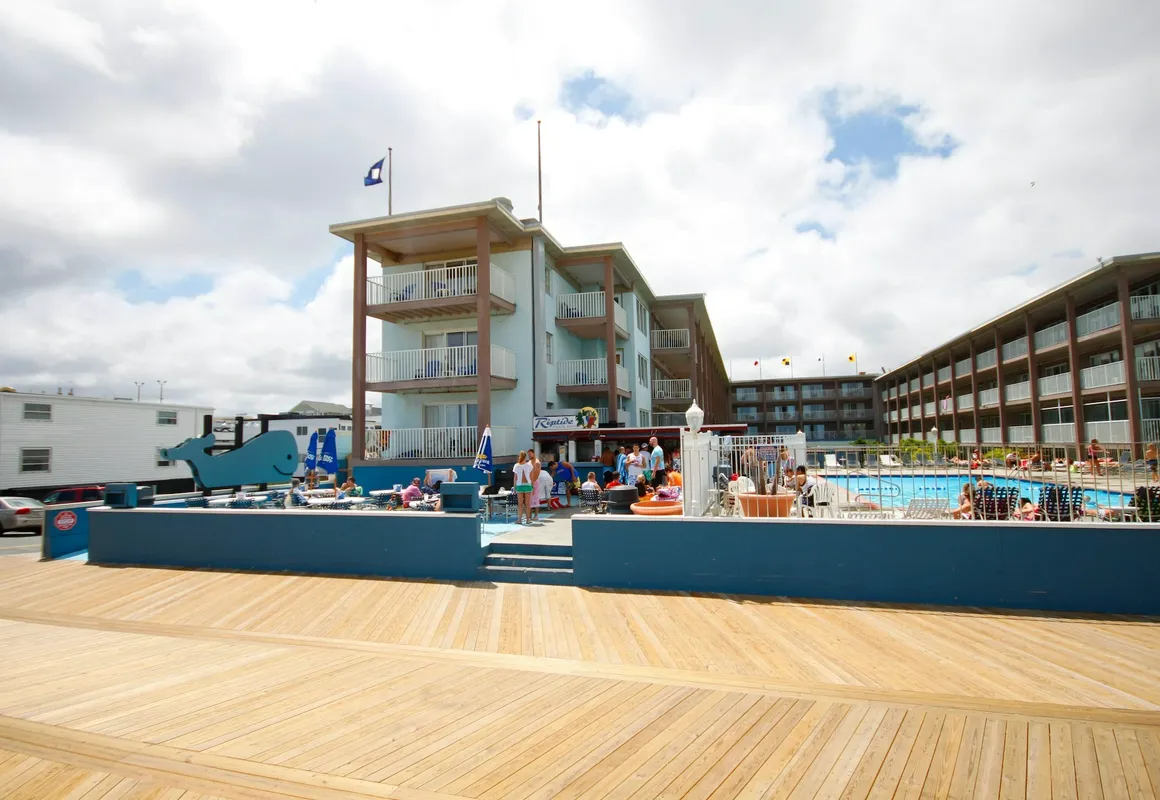 Flagship Oceanfront Hotel hotel hero